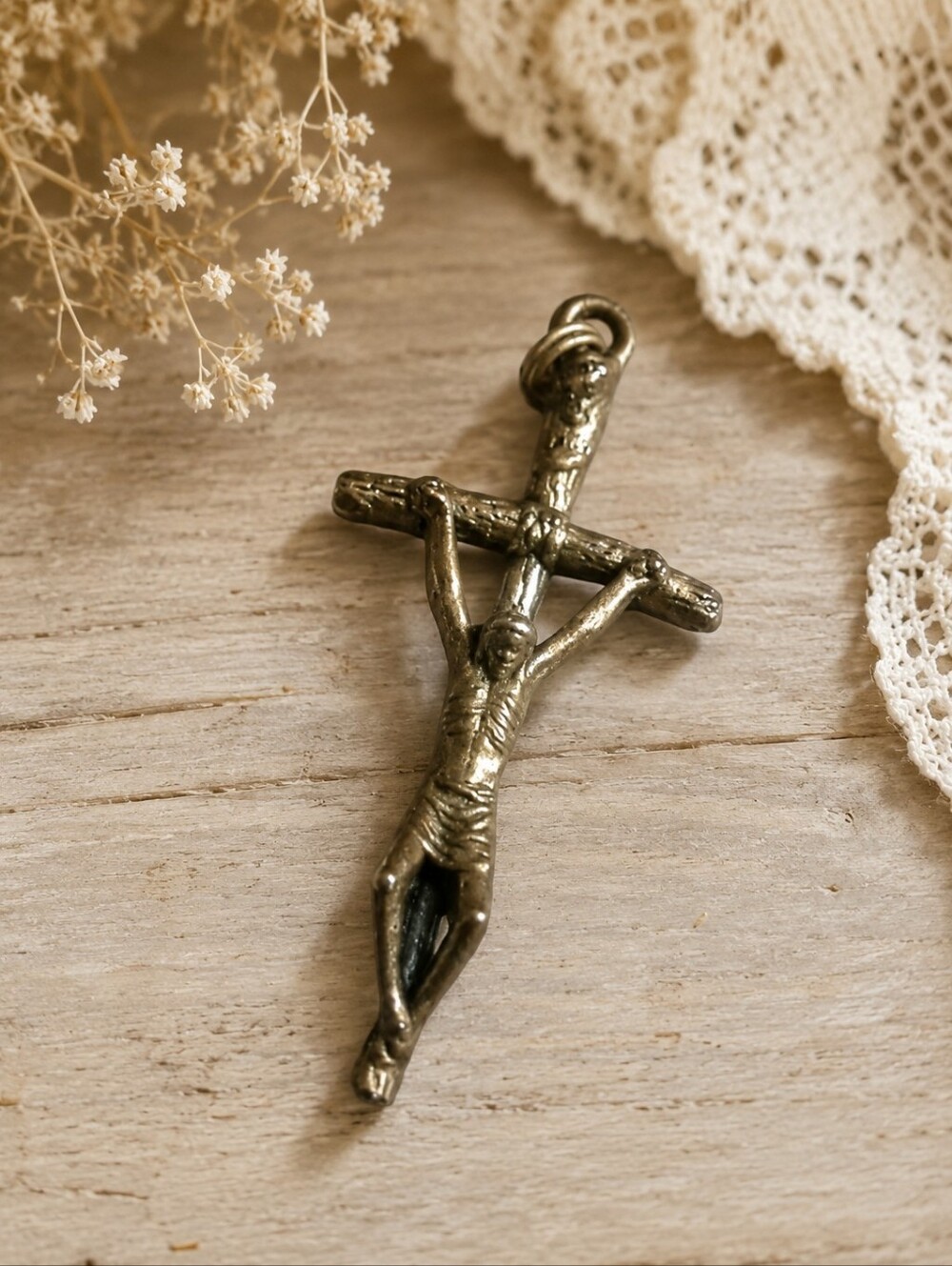 Pewter cross religious pendant
